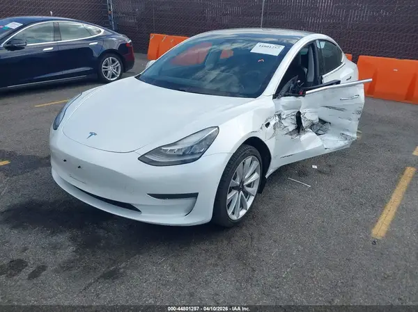 5YJ3E1EA4LF614450 2020 TESLA MODEL 3 - Image 2