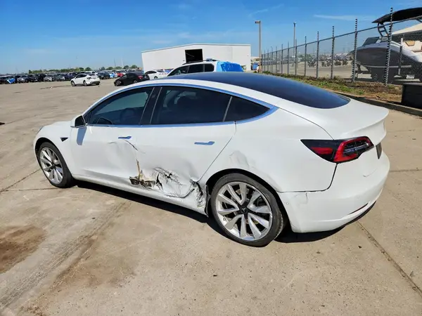5YJ3E1EA4LF614478 2020 TESLA MODEL 3 - Image 2