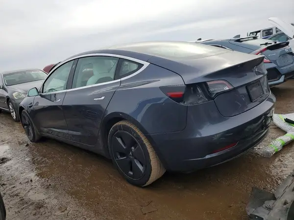 5YJ3E1EA4LF614934 2020 TESLA MODEL 3 - Image 2