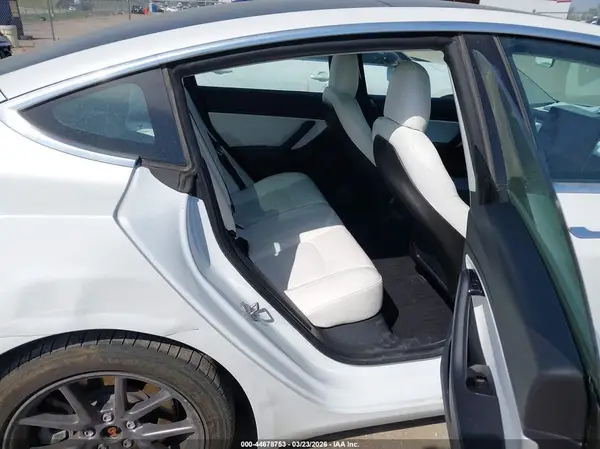 5YJ3E1EA4LF615291 2020 TESLA MODEL 3 - Image 8