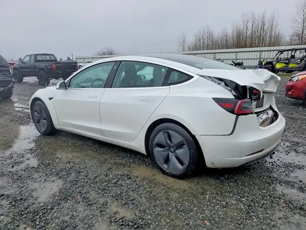 5YJ3E1EA4LF631376 2020 TESLA MODEL 3 - Image 2