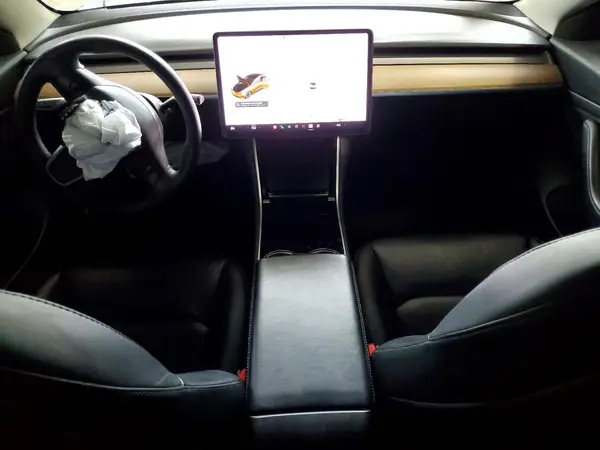 5YJ3E1EA4LF631569 2020 TESLA MODEL 3 - Image 8