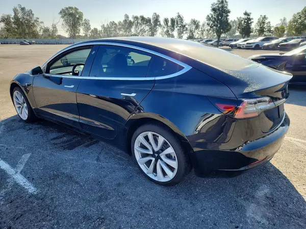 5YJ3E1EA4LF633676 2020 TESLA MODEL 3 - Image 2