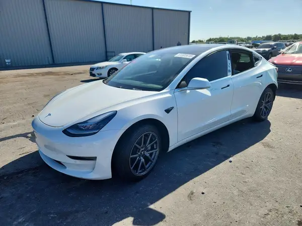5YJ3E1EA4LF658724 2020 TESLA MODEL 3 - Image 1