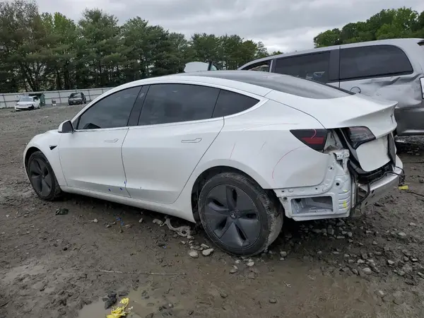 5YJ3E1EA4LF658769 2020 TESLA MODEL 3 - Image 2
