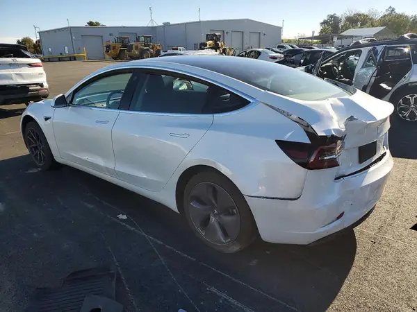 5YJ3E1EA4LF659811 2020 TESLA MODEL 3 - Image 2