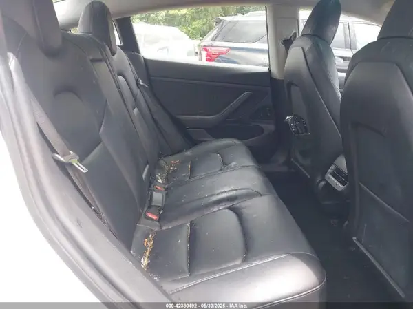 5YJ3E1EA4LF661560 2020 TESLA MODEL 3 - Image 8
