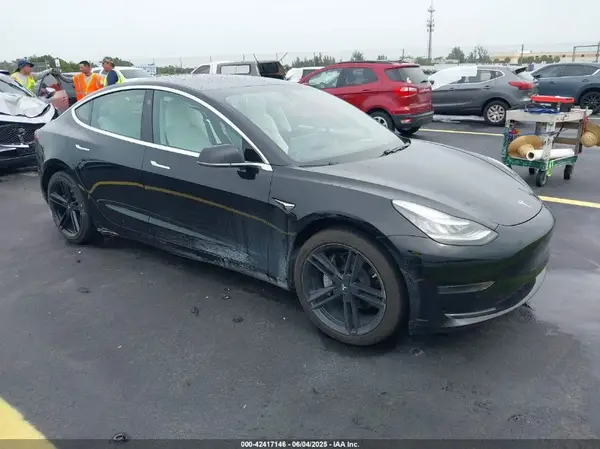 5YJ3E1EA4LF662515 2020 TESLA MODEL 3 - Image 1
