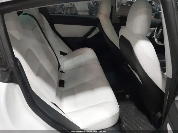 5YJ3E1EA4LF703693 2020 TESLA MODEL 3 - Image 8