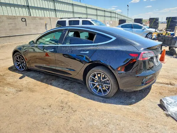 5YJ3E1EA4LF704472 2020 TESLA MODEL 3 - Image 2