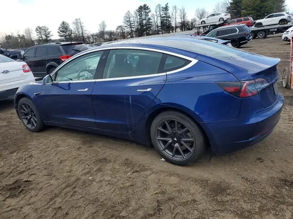 5YJ3E1EA4LF705735 2020 TESLA MODEL 3 - Image 2