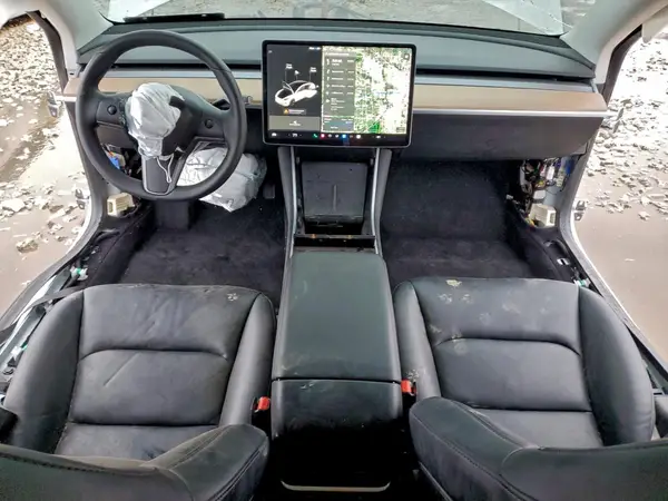 5YJ3E1EA4LF737343 2020 TESLA MODEL 3 - Image 8
