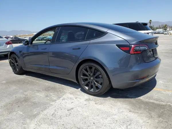 5YJ3E1EA4LF743479 2020 TESLA MODEL 3 - Image 2
