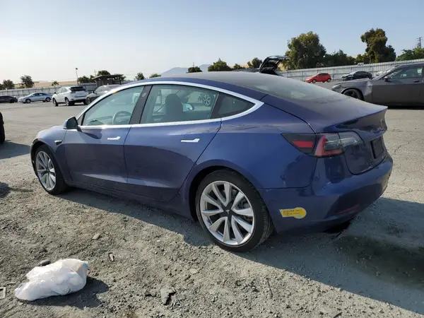 5YJ3E1EA4LF747306 2020 TESLA MODEL 3 - Image 2