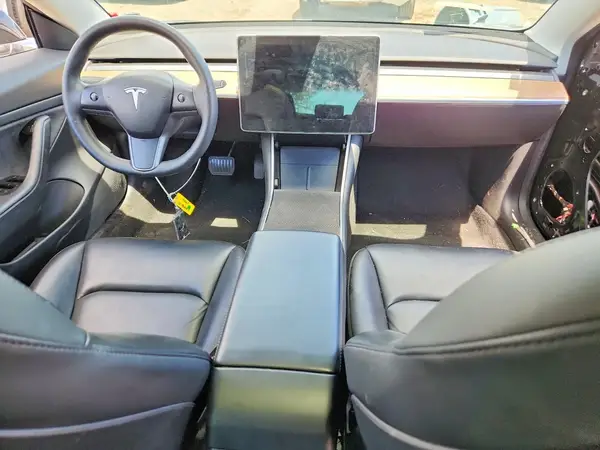 5YJ3E1EA4LF784744 2020 TESLA MODEL 3 - Image 8