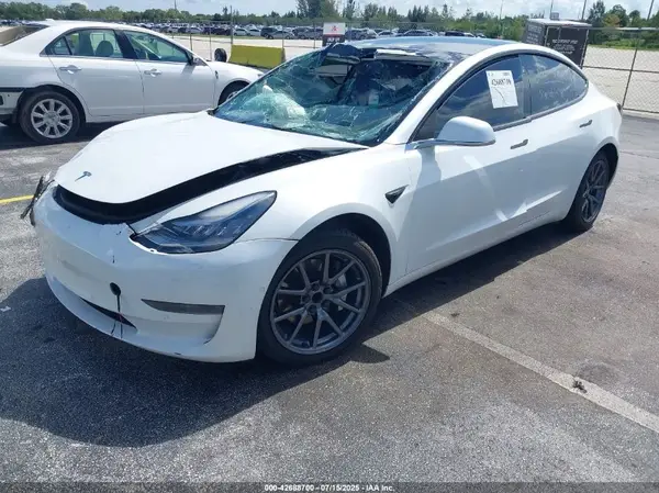 5YJ3E1EA4LF792746 2020 TESLA MODEL 3 - Image 2
