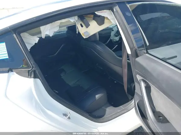 5YJ3E1EA4LF792746 2020 TESLA MODEL 3 - Image 8