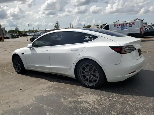 5YJ3E1EA4LF792827 2020 TESLA MODEL 3 - Image 2
