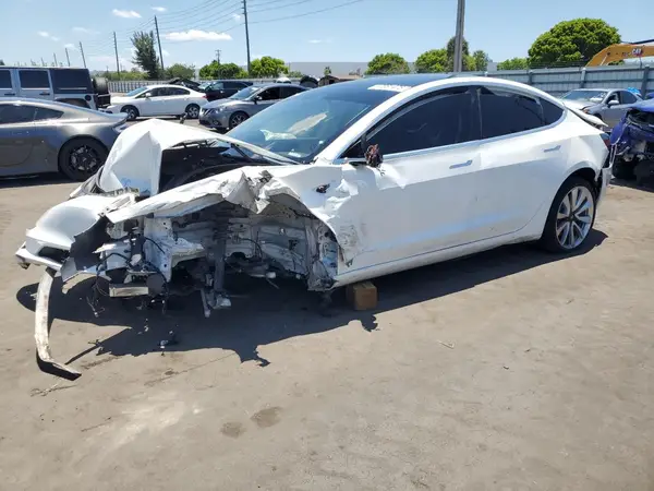 5YJ3E1EA4LF793041 2020 TESLA MODEL 3 - Image 1