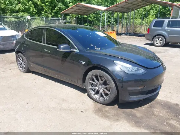5YJ3E1EA4LF796571 2020 TESLA MODEL 3 - Image 1