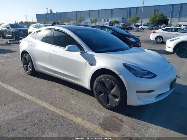 5YJ3E1EA4LF798529 2020 TESLA MODEL 3 - Image 1