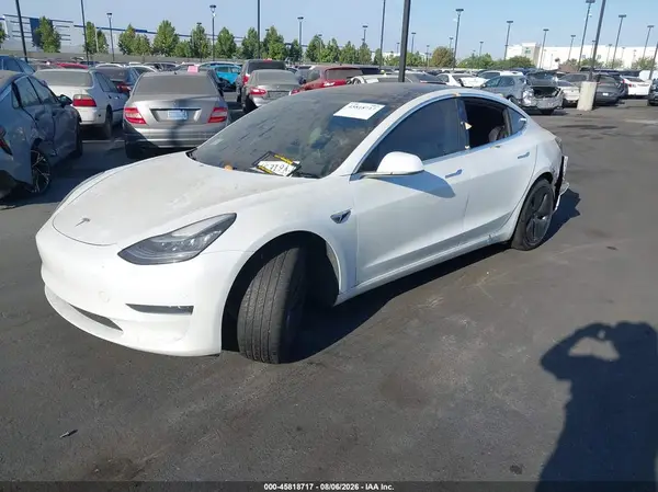 5YJ3E1EA4LF800683 2020 TESLA MODEL 3 - Image 2