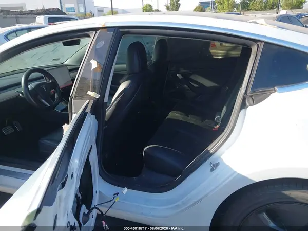 5YJ3E1EA4LF800683 2020 TESLA MODEL 3 - Image 8