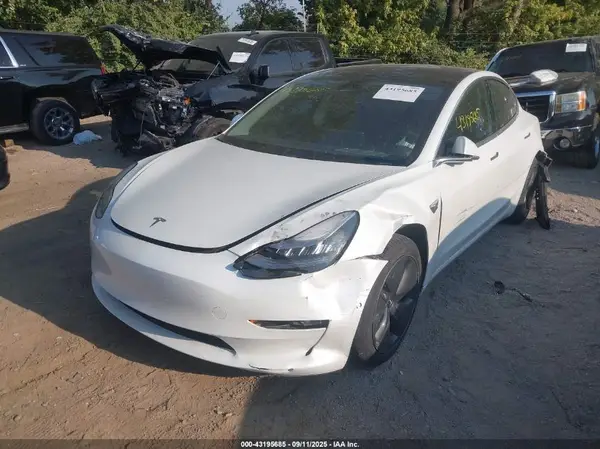 5YJ3E1EA4LF805690 2020 TESLA MODEL 3 - Image 2