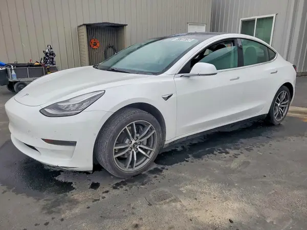 5YJ3E1EA4LF805706 2020 TESLA MODEL 3 - Image 1