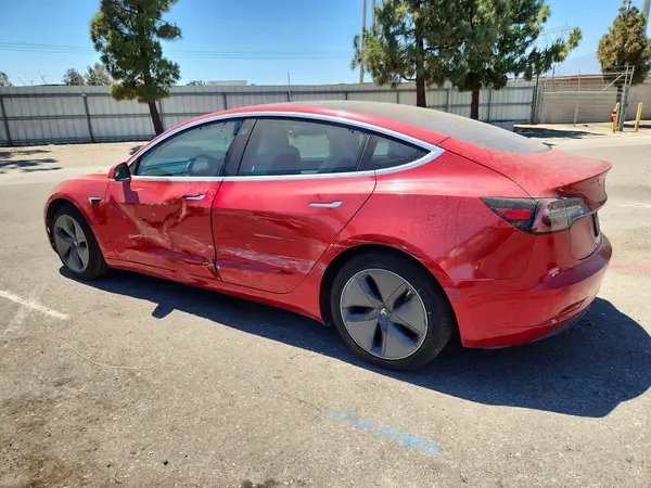 5YJ3E1EA4LF808086 2020 TESLA MODEL 3 - Image 2