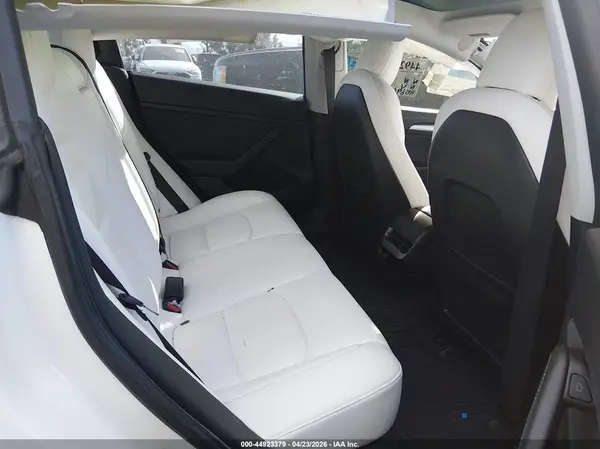 5YJ3E1EA4MF000824 2021 TESLA MODEL 3 - Image 8