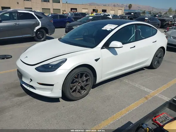 5YJ3E1EA4MF002136 2021 TESLA MODEL 3 - Image 2