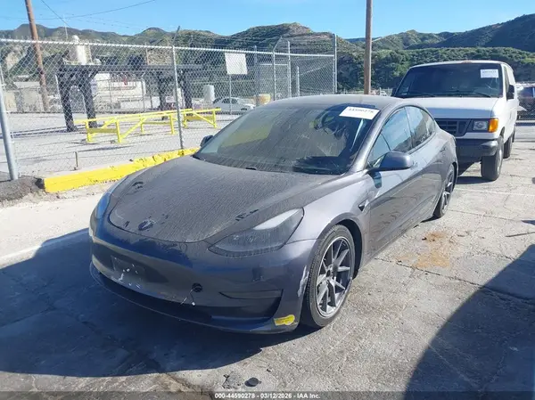 5YJ3E1EA4MF002668 2021 TESLA MODEL 3 - Image 2