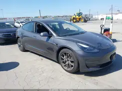 5YJ3E1EA4MF003318 2021 TESLA MODEL 3