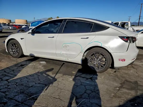5YJ3E1EA4MF006316 2021 TESLA MODEL 3 - Image 2