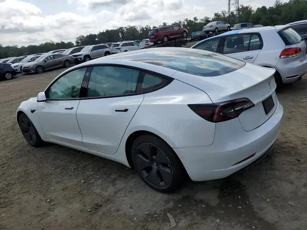 5YJ3E1EA4MF017591 2021 TESLA MODEL 3 - Image 2
