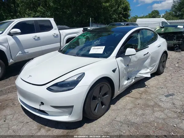 5YJ3E1EA4MF027196 2021 TESLA MODEL 3 - Image 2