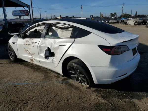5YJ3E1EA4MF027313 2021 TESLA MODEL 3 - Image 2