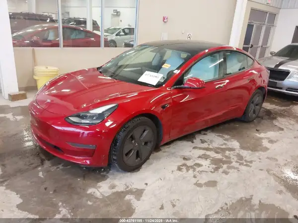5YJ3E1EA4MF030034 2021 TESLA MODEL 3 - Image 2