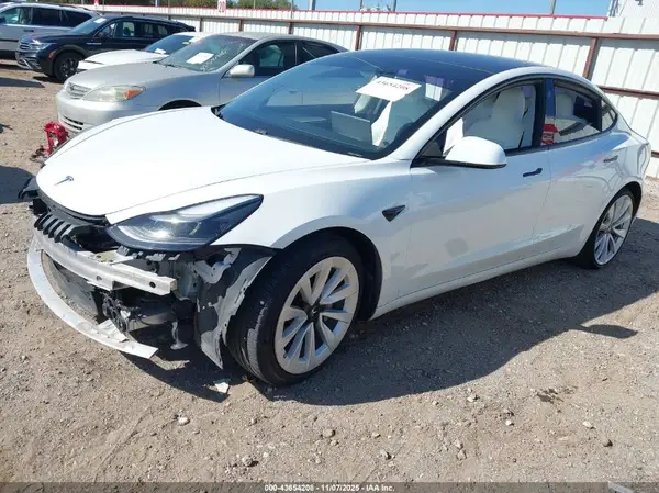 5YJ3E1EA4MF032060 2021 TESLA MODEL 3 - Image 2
