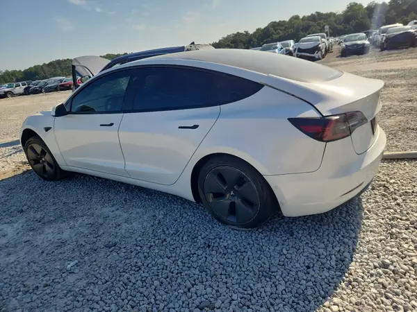 5YJ3E1EA4MF043043 2021 TESLA MODEL 3 - Image 2