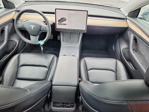 5YJ3E1EA4MF046038 2021 TESLA MODEL 3 - Image 8