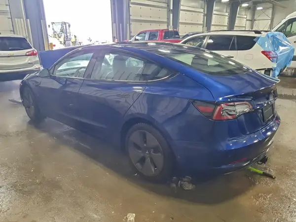 5YJ3E1EA4MF051773 2021 TESLA MODEL 3 - Image 2