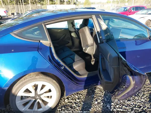 5YJ3E1EA4MF057752 2021 TESLA MODEL 3 - Image 8