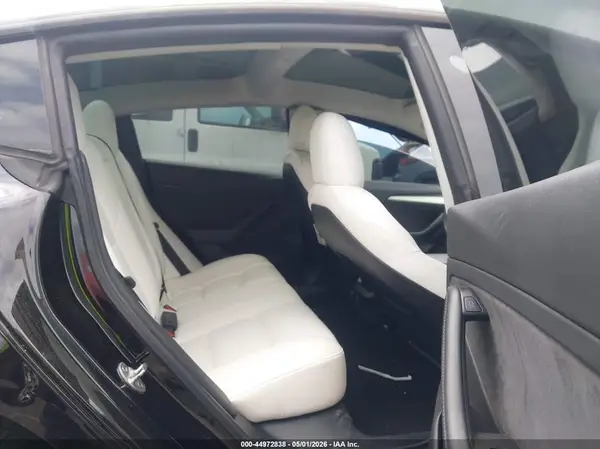 5YJ3E1EA4MF058528 2021 TESLA MODEL 3 - Image 8