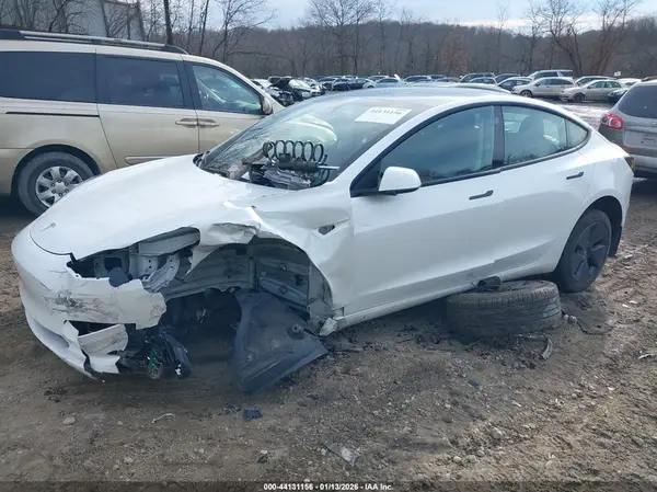 5YJ3E1EA4MF060571 2021 TESLA MODEL 3 - Image 2