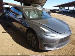 5YJ3E1EA4MF071358 2021 TESLA MODEL 3
