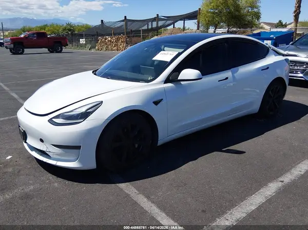 5YJ3E1EA4MF075667 2021 TESLA MODEL 3 - Image 2