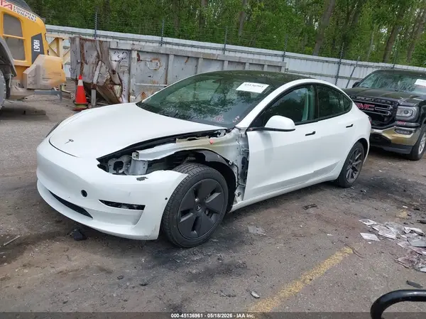 5YJ3E1EA4MF076933 2021 TESLA MODEL 3 - Image 2