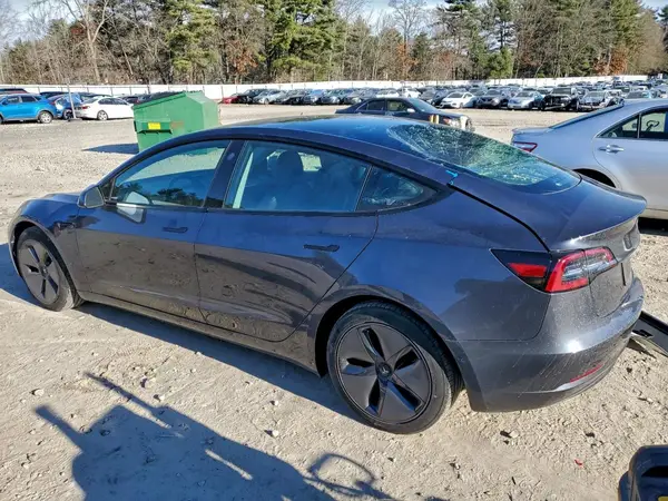 5YJ3E1EA4MF078245 2021 TESLA MODEL 3 - Image 2